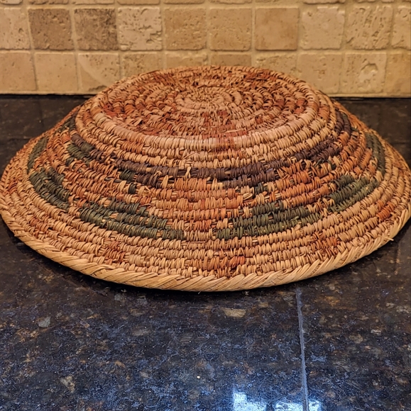 Amazing Ornate Woven Native American Wedding Ceremonial Basket - Picture 9 of 16